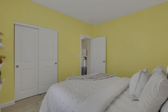 12482 Prairie View Drive NW, Pickerington, OH 43147