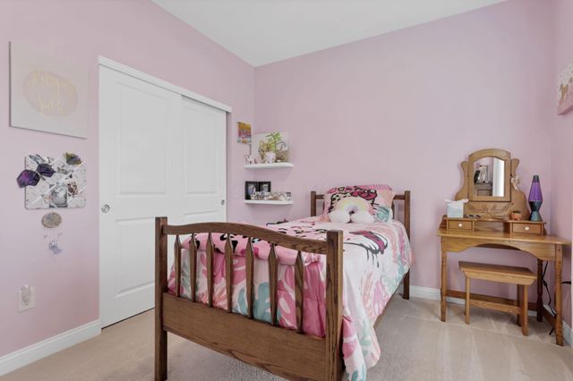 12482 Prairie View Drive NW, Pickerington, OH 43147