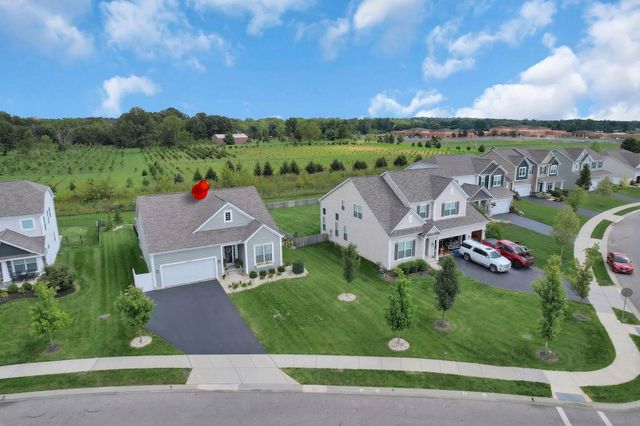 12482 Prairie View Drive NW, Pickerington, OH 43147