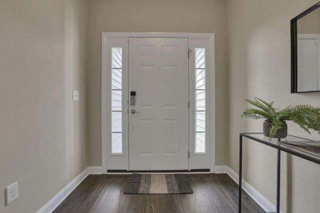 12482 Prairie View Drive NW, Pickerington, OH 43147