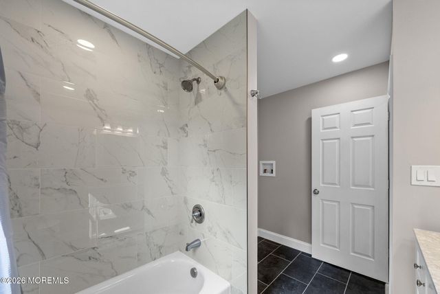 25 Cassville Road, Jackson, NJ 08527