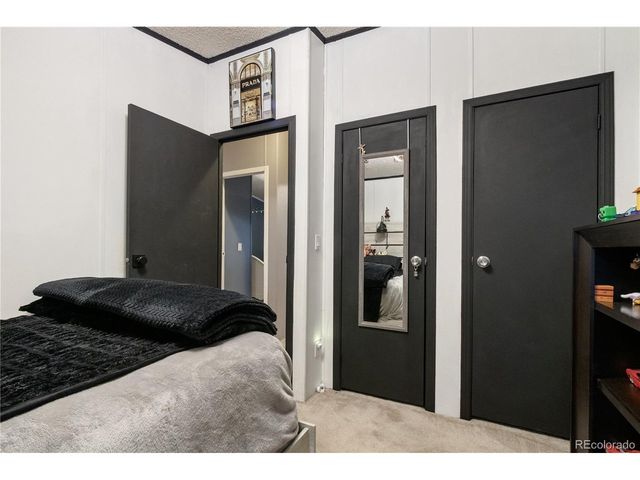 1111 Stage Dr, Fort Lupton, CO 80621