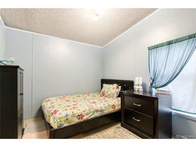 1111 Stage Dr, Fort Lupton, CO 80621
