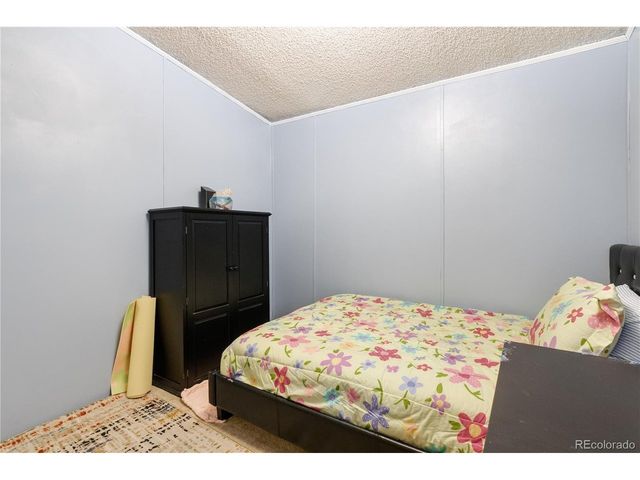 1111 Stage Dr, Fort Lupton, CO 80621