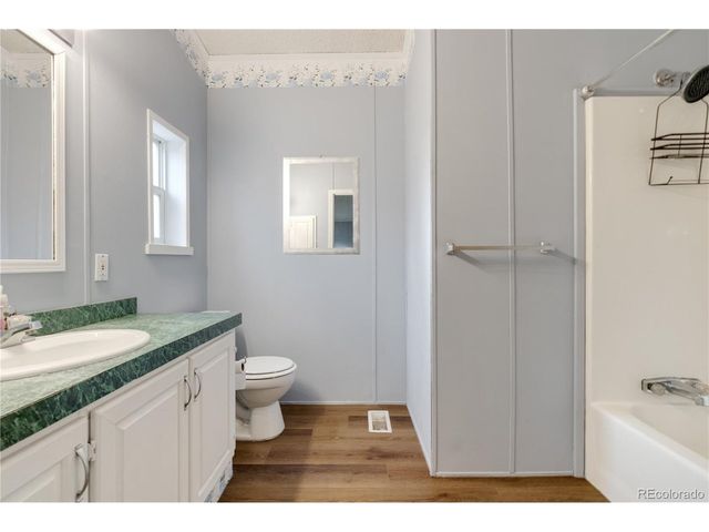 1111 Stage Dr, Fort Lupton, CO 80621