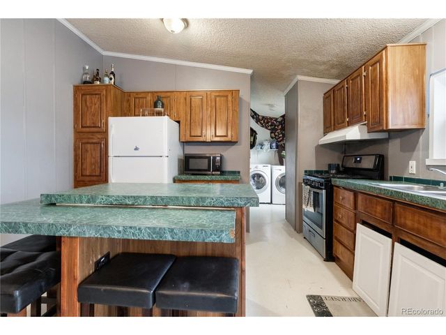 1111 Stage Dr, Fort Lupton, CO 80621