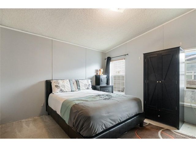 1111 Stage Dr, Fort Lupton, CO 80621