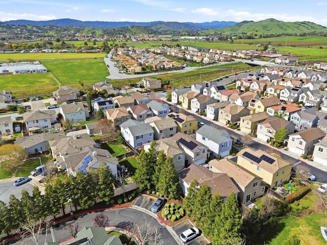 170 Sturla Way, Gilroy, CA 95020