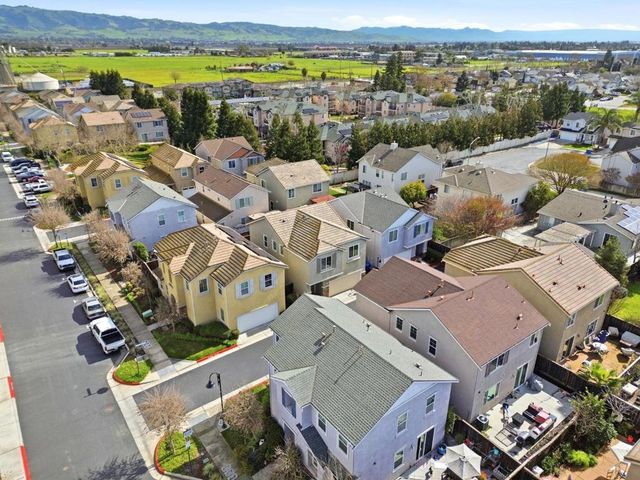 170 Sturla Way, Gilroy, CA 95020