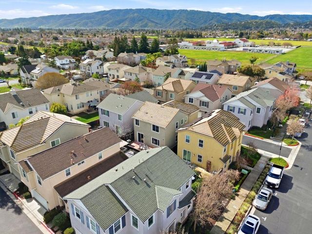 170 Sturla Way, Gilroy, CA 95020