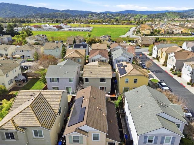 170 Sturla Way, Gilroy, CA 95020