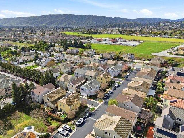 170 Sturla Way, Gilroy, CA 95020
