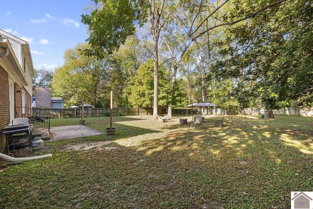 3839 Phillips Ave, Paducah, KY 42001