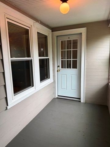 1 Samoset Rd 2L, Worcester, MA 01604
