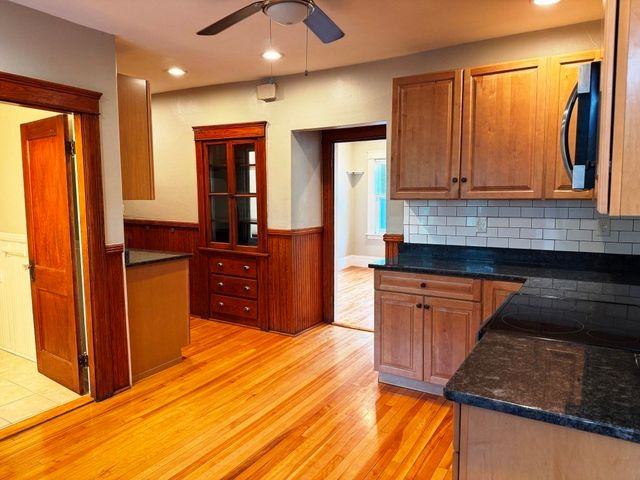 1 Samoset Rd 2L, Worcester, MA 01604