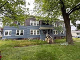 1 Samoset Rd 2L, Worcester, MA 01604