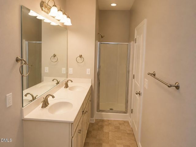 738 Wickham Ridge Road, Apex, NC 27539