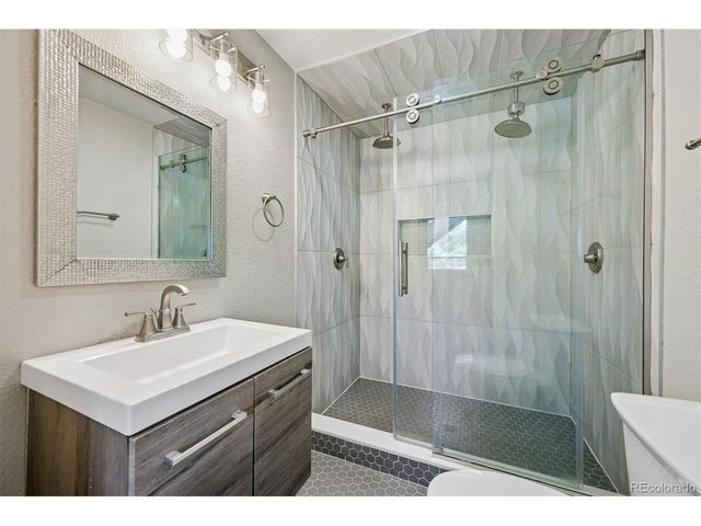 15991 Village Cir, Brighton, CO 80603