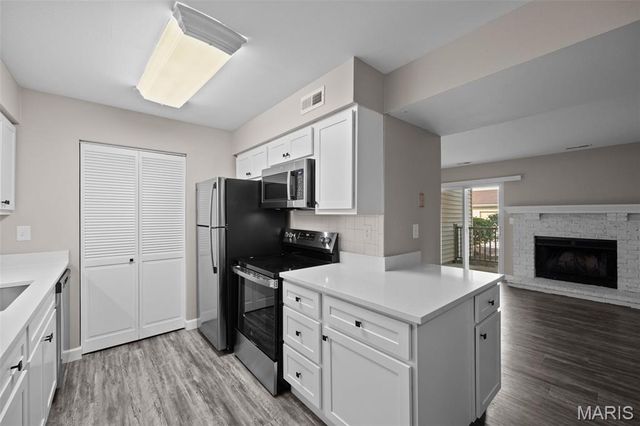 2343 Sandalwood Creek Court C, Wildwood, MO 63038