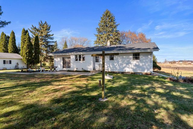 25919 Durand AVENUE, Kansasville, WI 53139