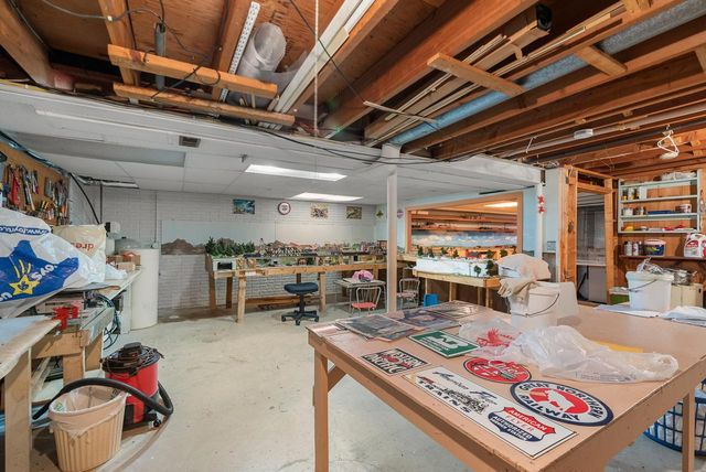 25919 Durand AVENUE, Kansasville, WI 53139