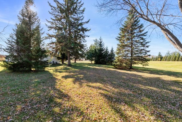 25919 Durand AVENUE, Kansasville, WI 53139