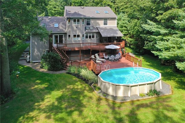 125 Walker Street, Seekonk, MA 02771