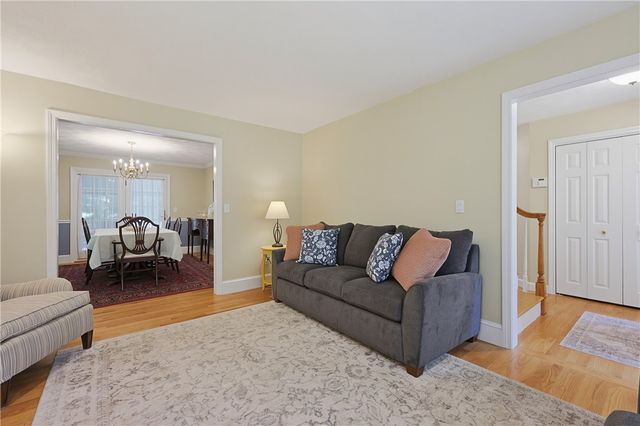 125 Walker Street, Seekonk, MA 02771