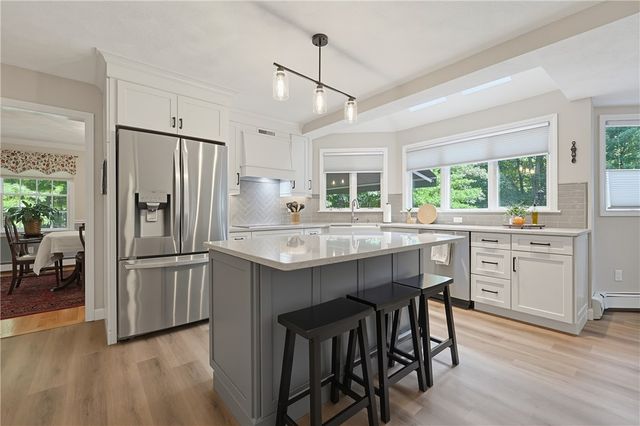 125 Walker Street, Seekonk, MA 02771