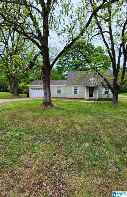 1925 MAIN AVENUE SW, Cullman, AL 35055