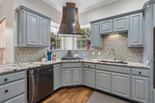 825 Liveoak Lane, Blanchard, OK 73010