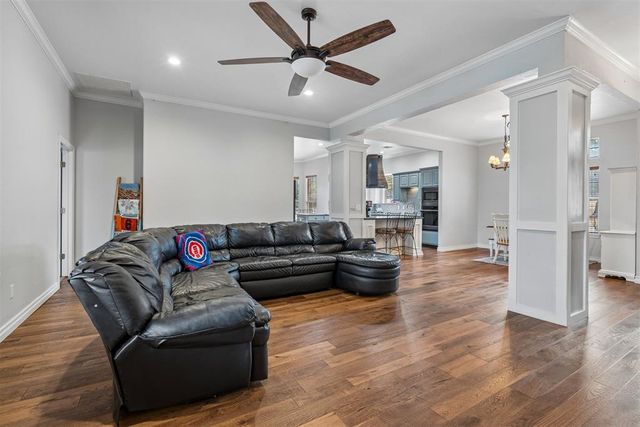 825 Liveoak Lane, Blanchard, OK 73010
