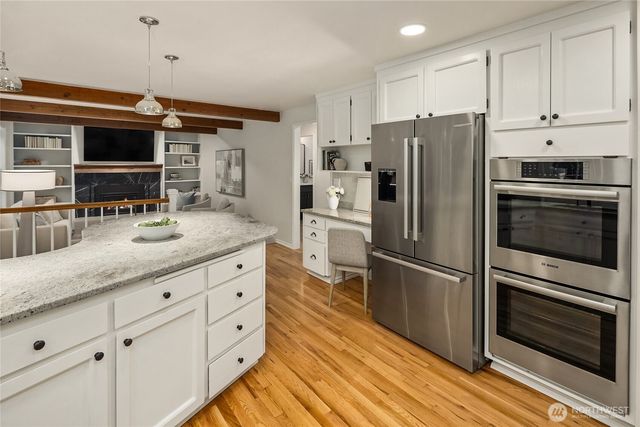 20603 NE 37th Way, Sammamish, WA 98074