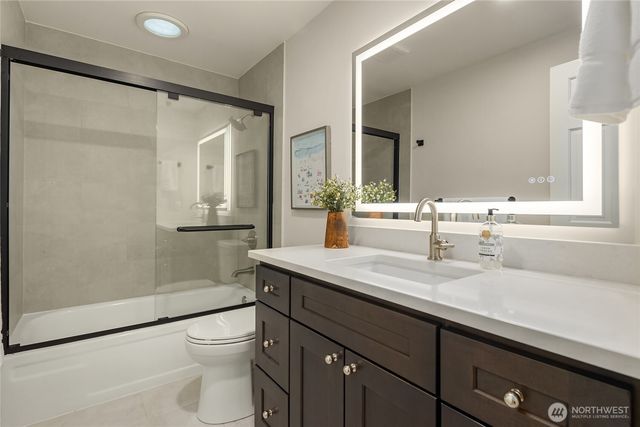 20603 NE 37th Way, Sammamish, WA 98074