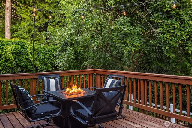 20603 NE 37th Way, Sammamish, WA 98074