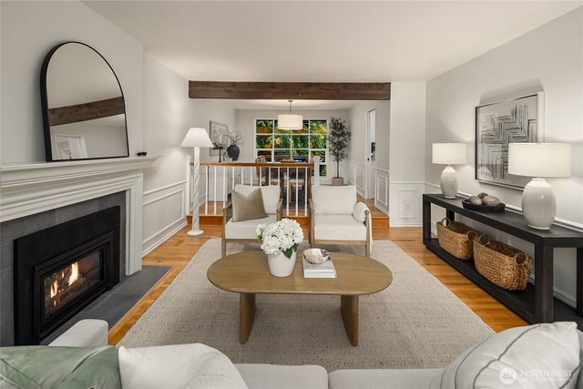 20603 NE 37th Way, Sammamish, WA 98074