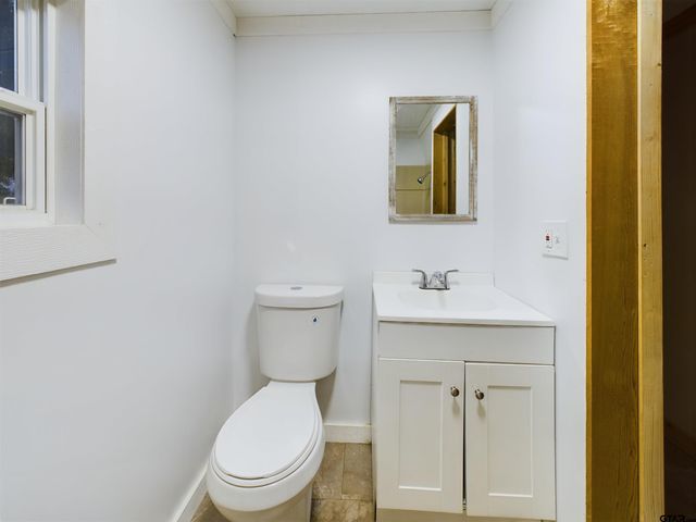 15995 Neches Parkway, Tyler, TX 75704