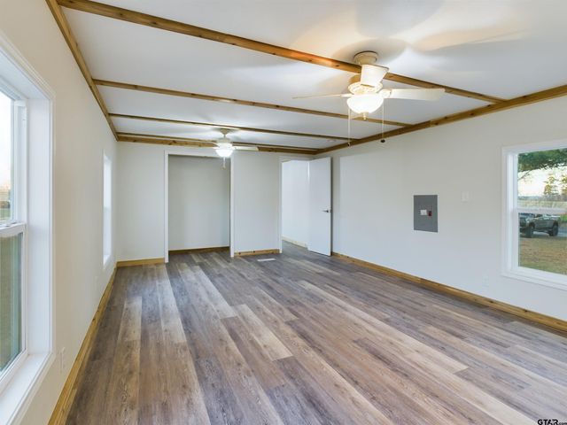 15995 Neches Parkway, Tyler, TX 75704