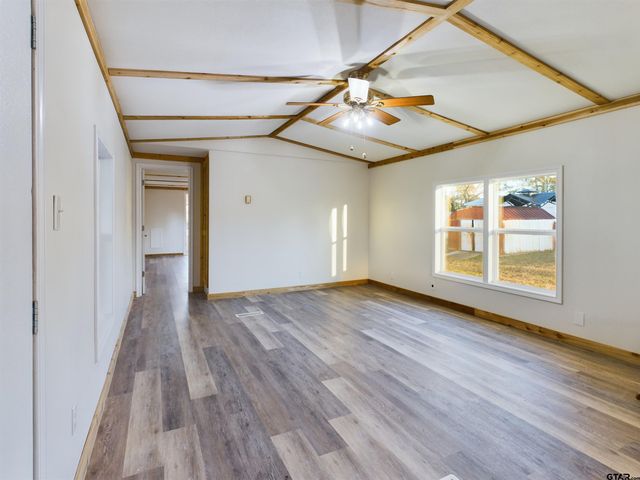 15995 Neches Parkway, Tyler, TX 75704
