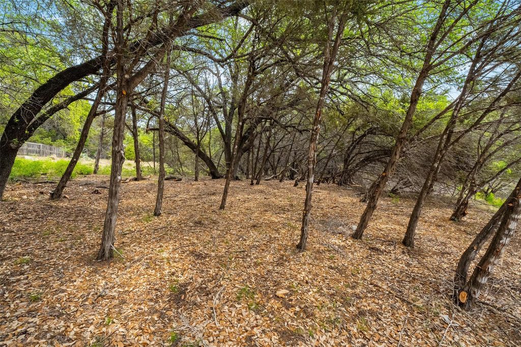 2901 Ticonderoga CV, Lago Vista, TX 78645