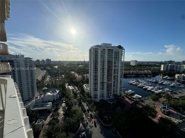 19355 Turnberry Way 23C, Aventura, FL 33180