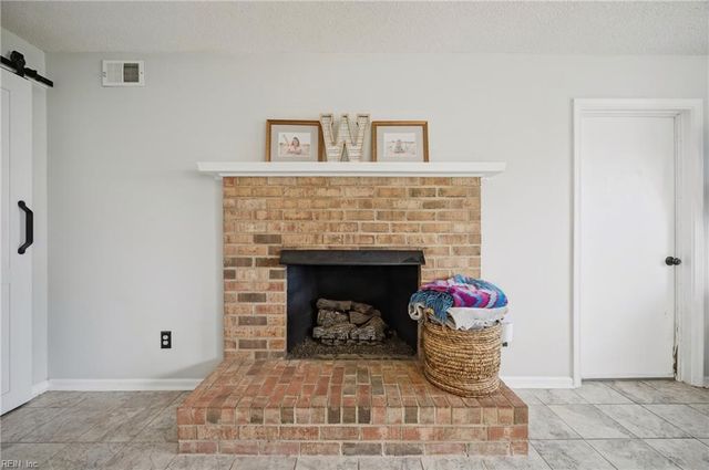3728 Strathmoor CIR, Virginia Beach, VA 23452