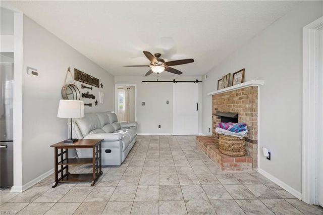 3728 Strathmoor CIR, Virginia Beach, VA 23452