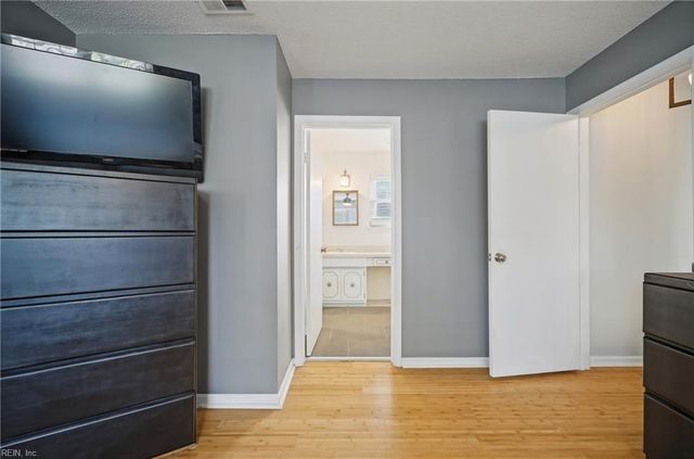 3728 Strathmoor CIR, Virginia Beach, VA 23452