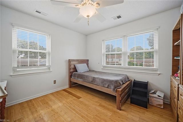 3728 Strathmoor CIR, Virginia Beach, VA 23452