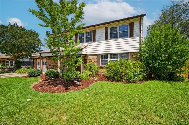 3728 Strathmoor CIR, Virginia Beach, VA 23452
