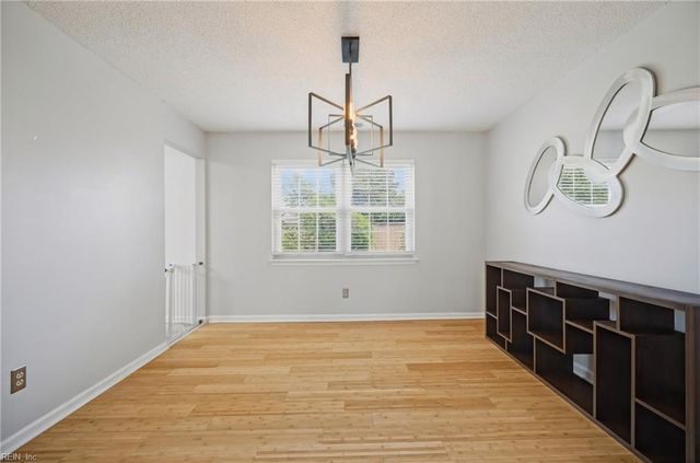 3728 Strathmoor CIR, Virginia Beach, VA 23452