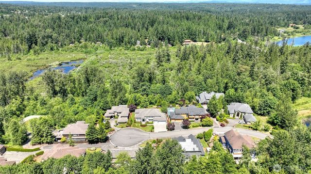 24128 NE 1st Place, Sammamish, WA 98074