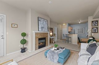 560 225th Lane NE #B202, Sammamish, WA 98074