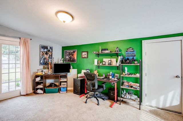 1510 E Beaumont St, Park City, KS 67219